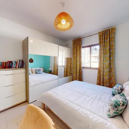 Apartment & Cozy 2 Bedr.